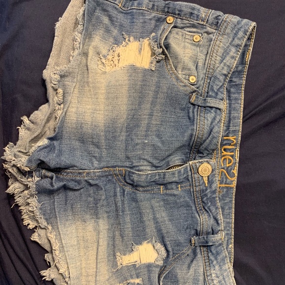 Rue 21 size 11/12 shorty shorts !! - Picture 1 of 3